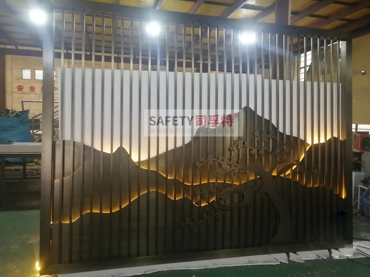 金屬山水屏風(fēng)隔斷：新中式古典風(fēng)，精致優(yōu)雅，輕奢舒適(圖3)